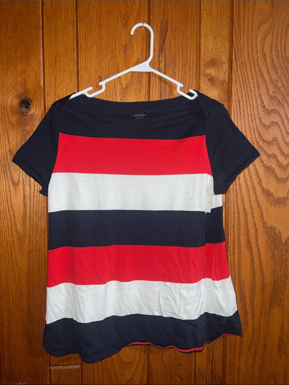 Tommy Hilfiger Red, White & Navy Striped Short Sleeve Tee Size XL
